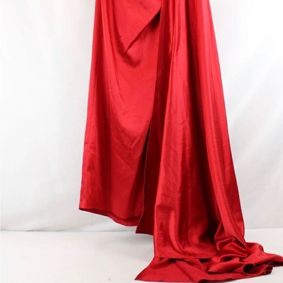 Dressing Room style# 1878 Deep-V Beaded Bodice Dress With Train - Women's Size 1 - Picture 6 of 12